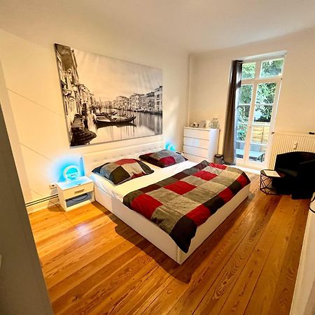 Doppelzimmer Mit Terrasse In Privatem Zuhause Lübeck Exteriör bild